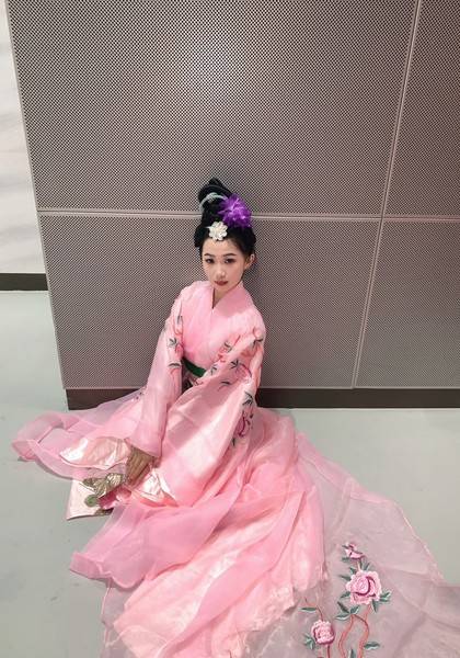 推荐艺人