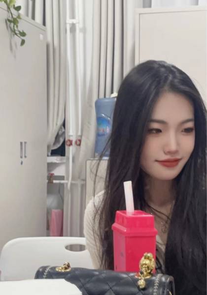 推荐艺人