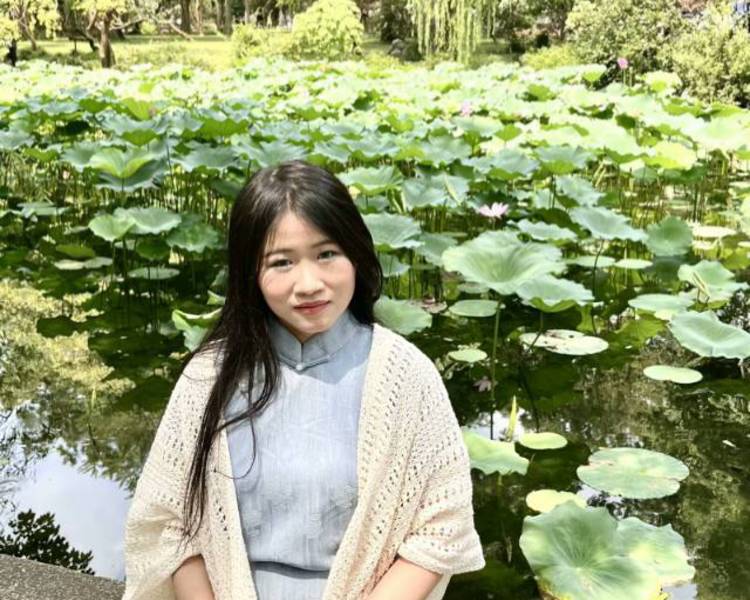 艺人背景图