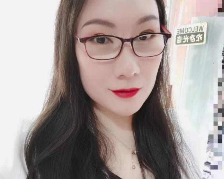 艺人背景图