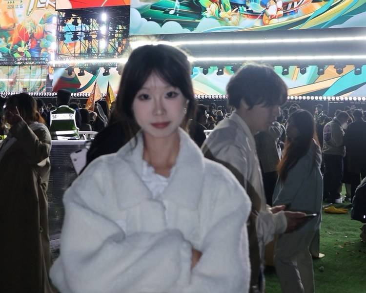 艺人背景图