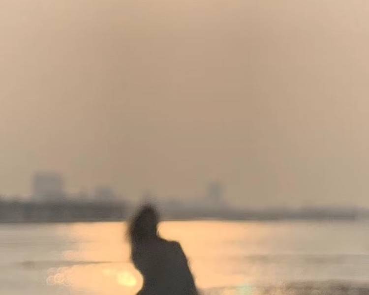 艺人背景图