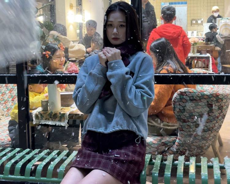 艺人背景图