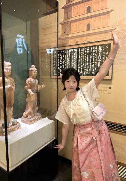 推荐艺人
