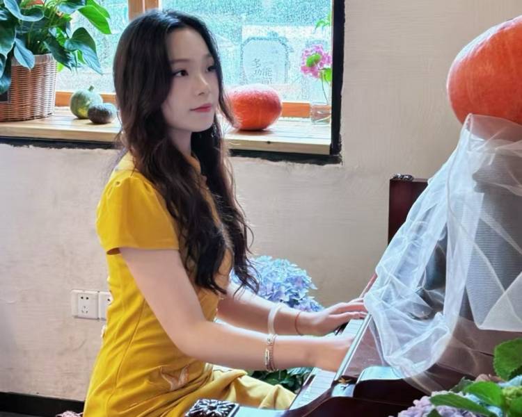艺人背景图