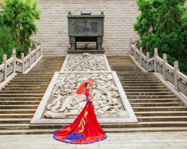 艺人背景图