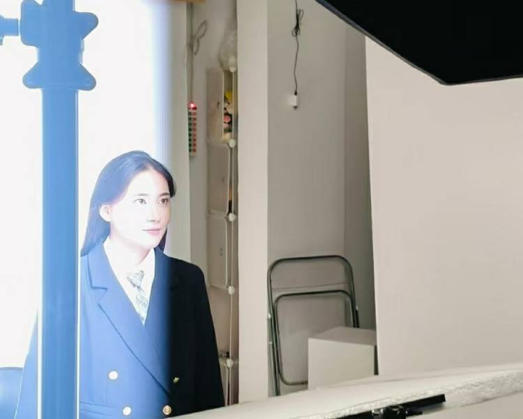艺人背景图