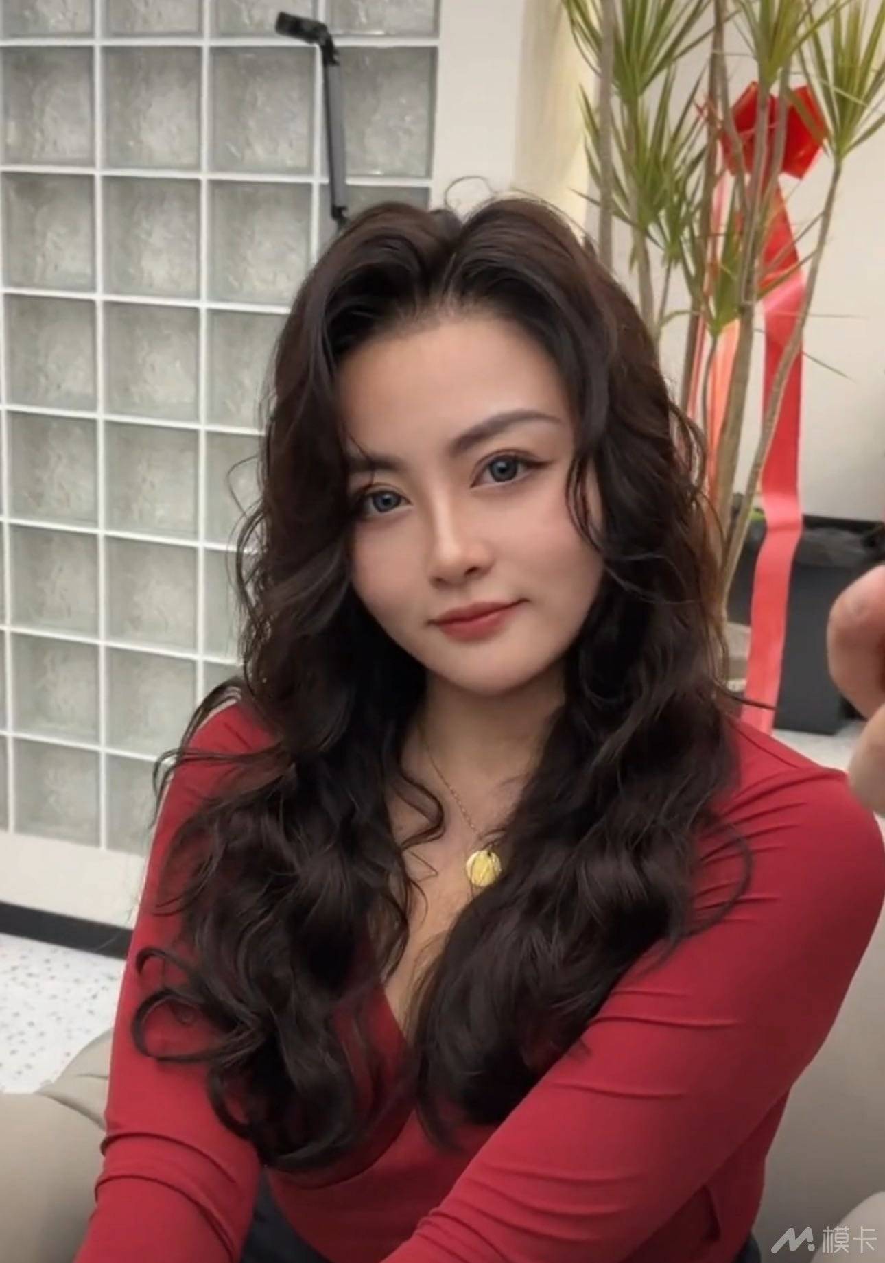 通告图片