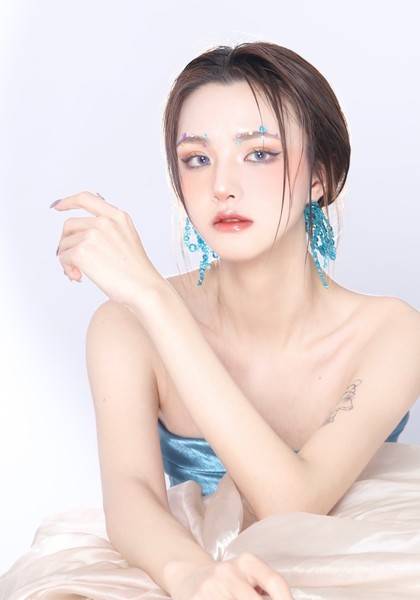 推荐艺人