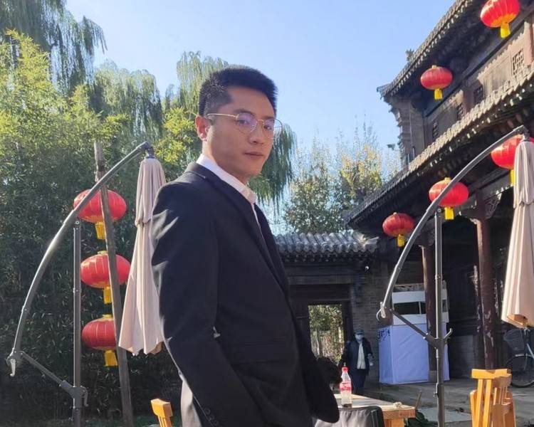 艺人背景图