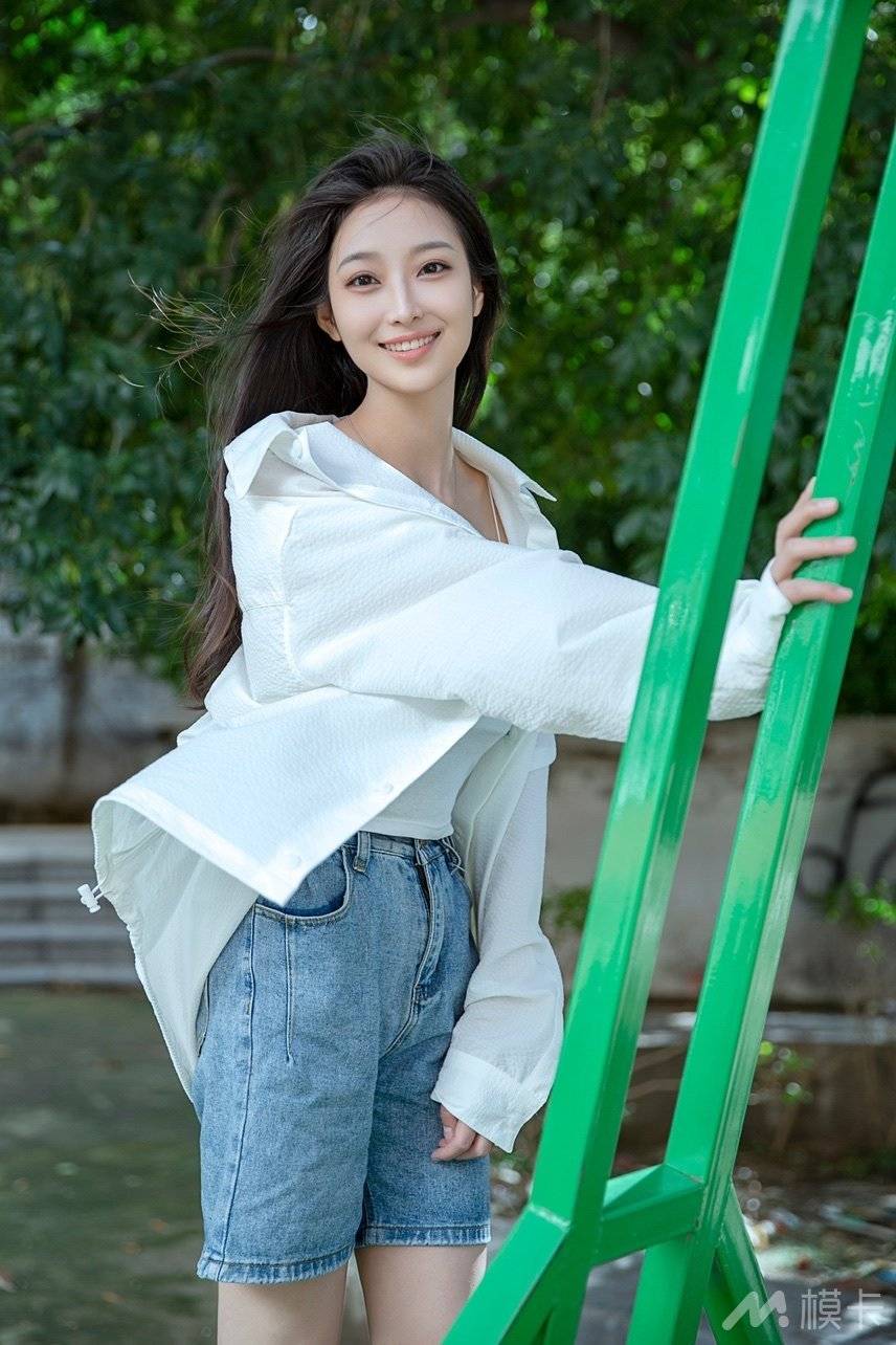 通告图片