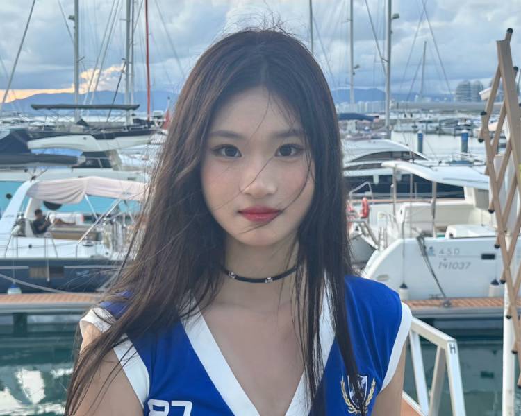 艺人背景图