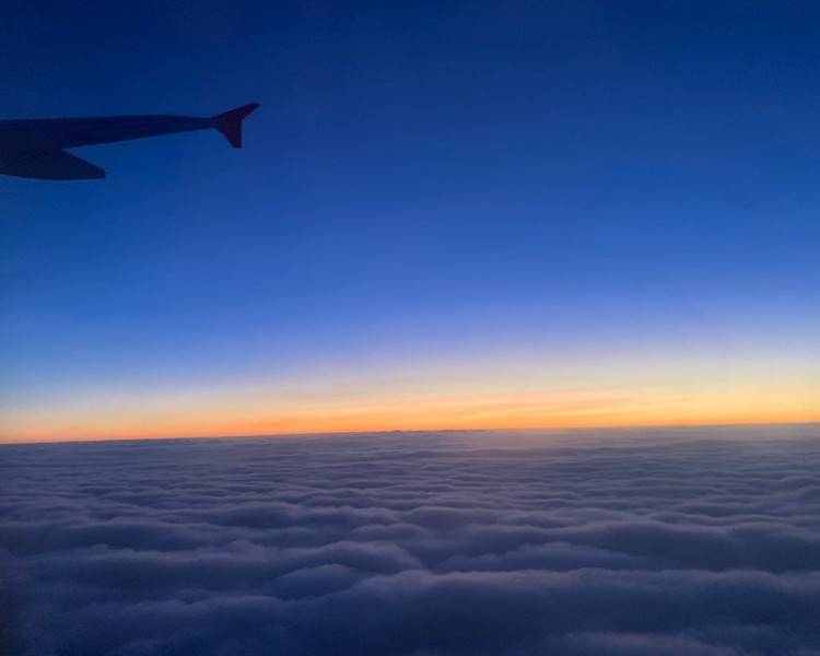 其他主页形象信息167cm身高48kg体重88-61-90三围39鞋码红人档案快手