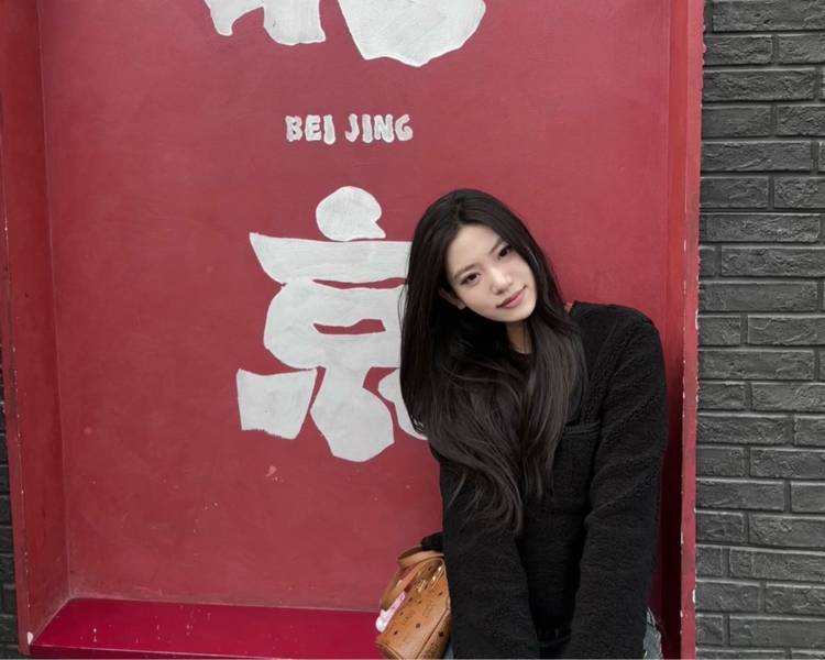艺人背景图