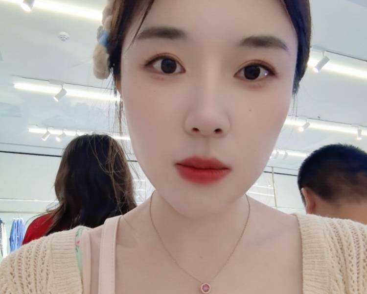 艺人背景图