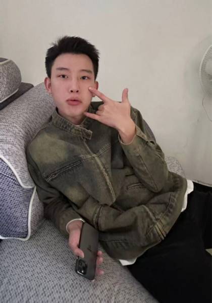 推荐艺人