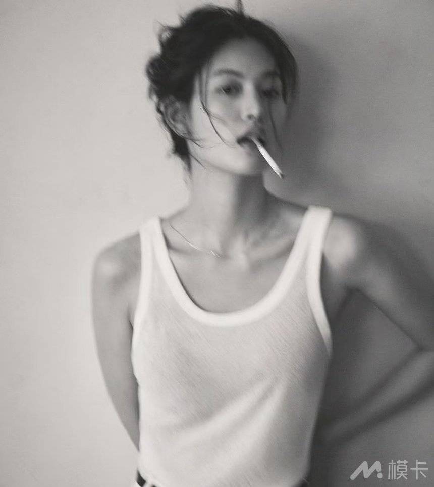 通告图片