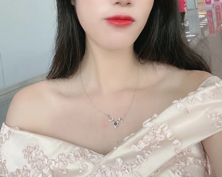 艺人背景图