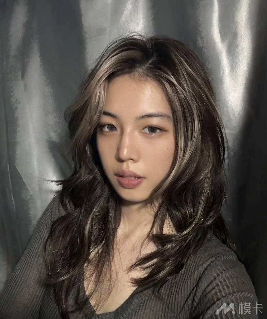 通告图片
