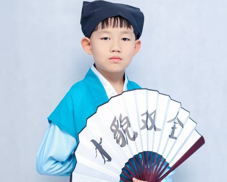 艺人背景图