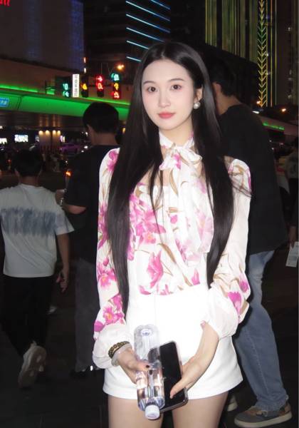 推荐艺人