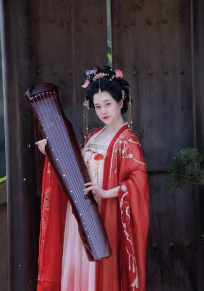 推荐艺人