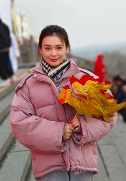 推荐艺人