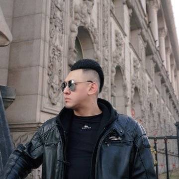 演员杨震的微模卡作品