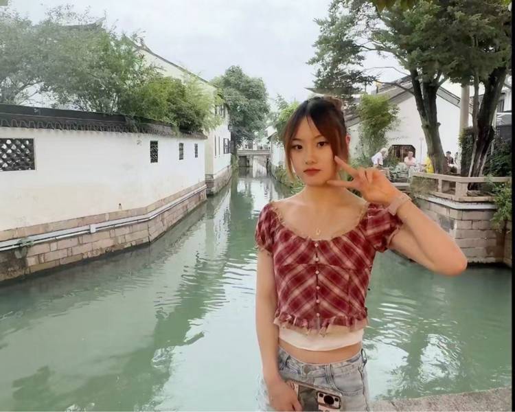 艺人背景图