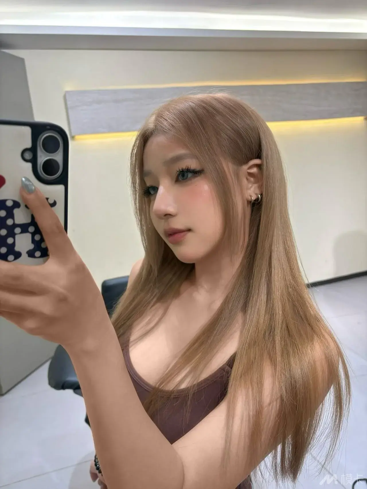 通告图片