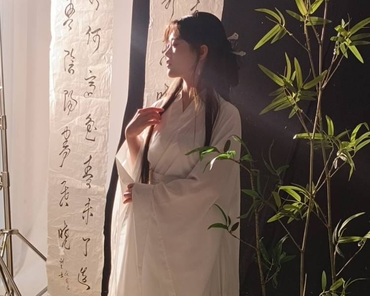 艺人背景图