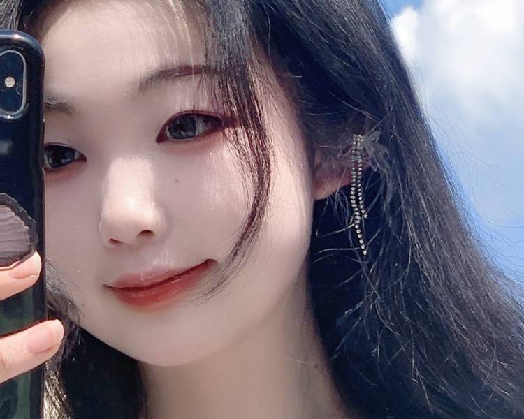 艺人背景图