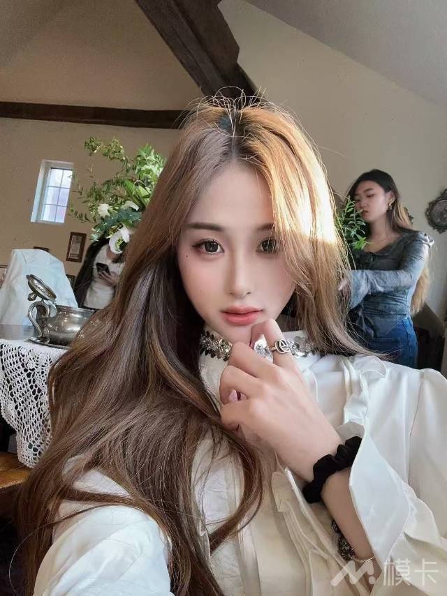 通告图片