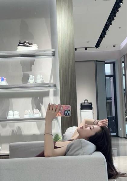 推荐艺人