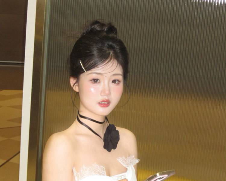 艺人背景图