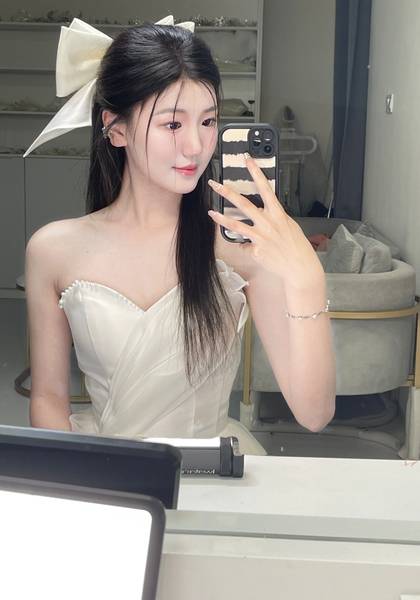 推荐艺人