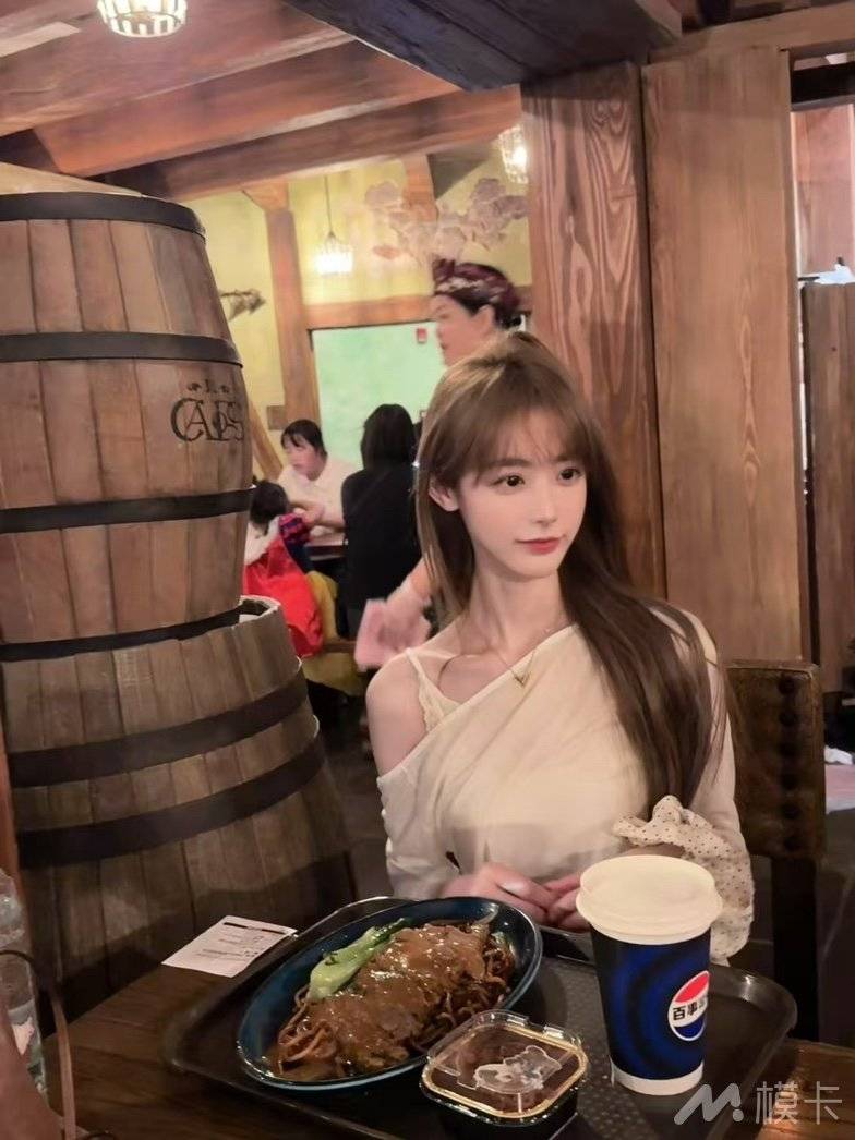 通告图片