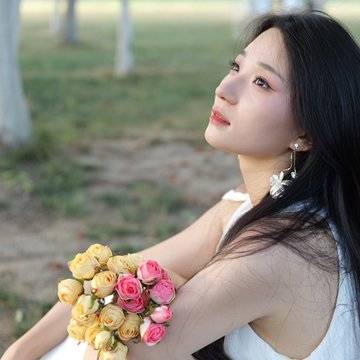 苏铁的微模卡作品