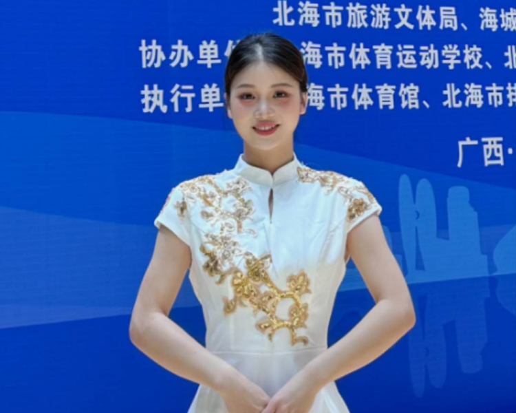 艺人背景图