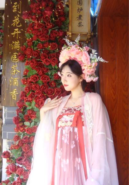 推荐艺人