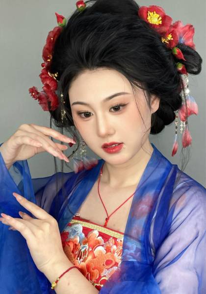 推荐艺人