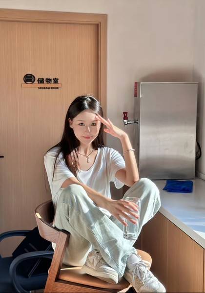 推荐艺人