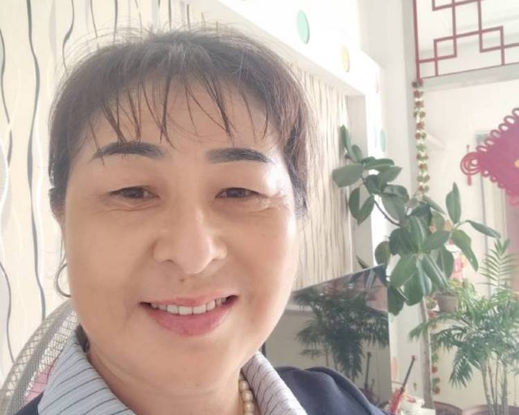艺人背景图
