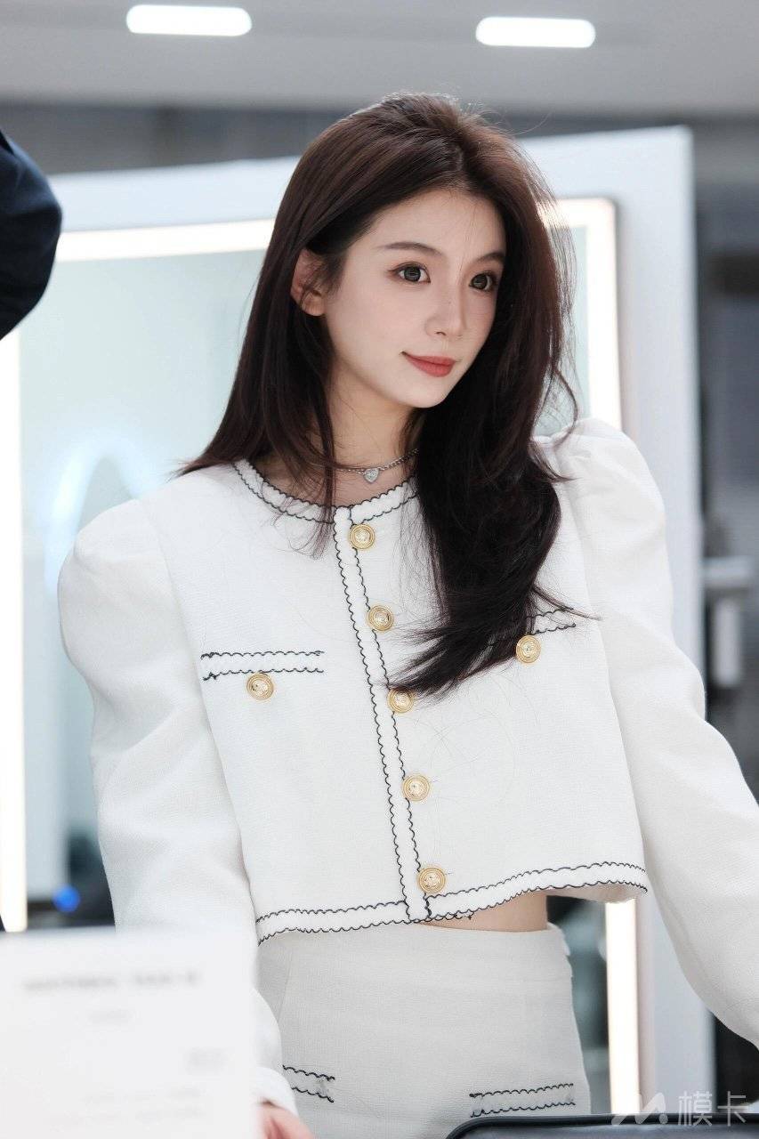 通告图片