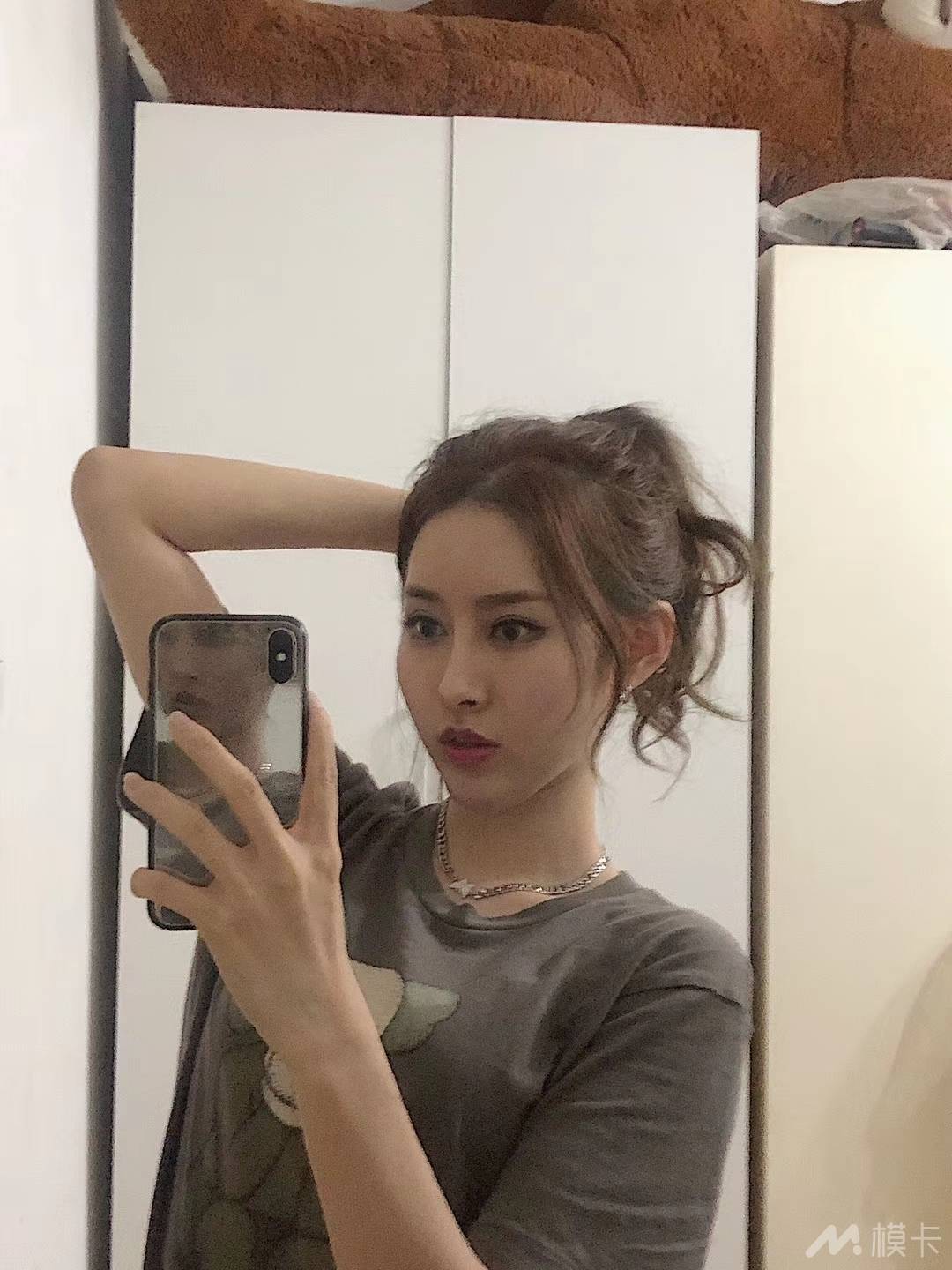 通告图片