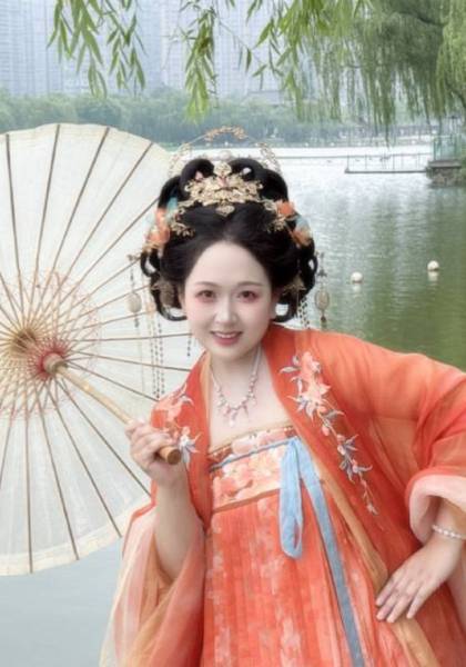 推荐艺人