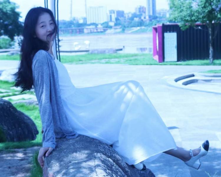 艺人背景图