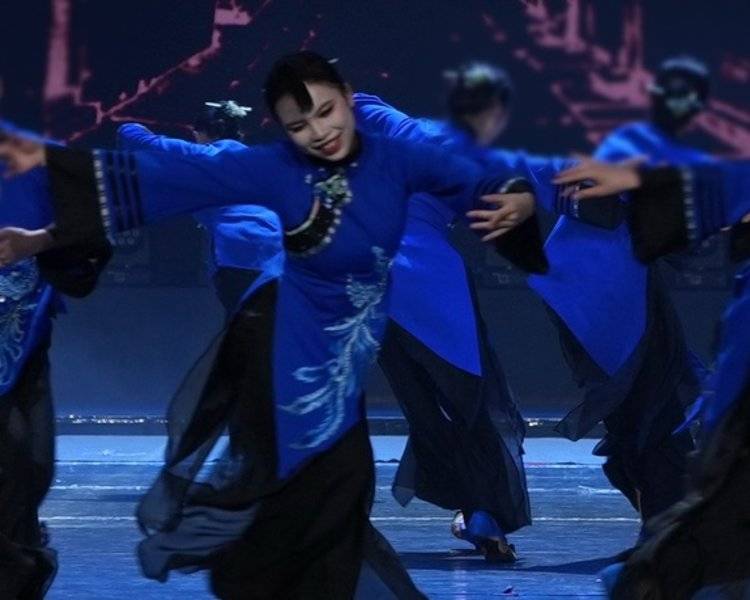 艺人背景图