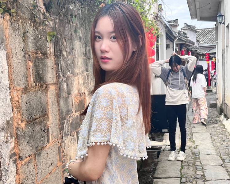 艺人背景图