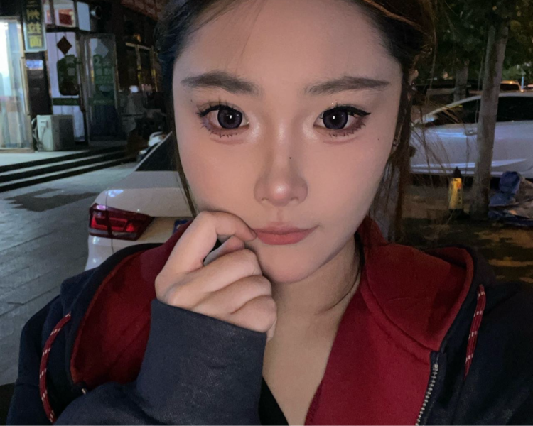 艺人背景图